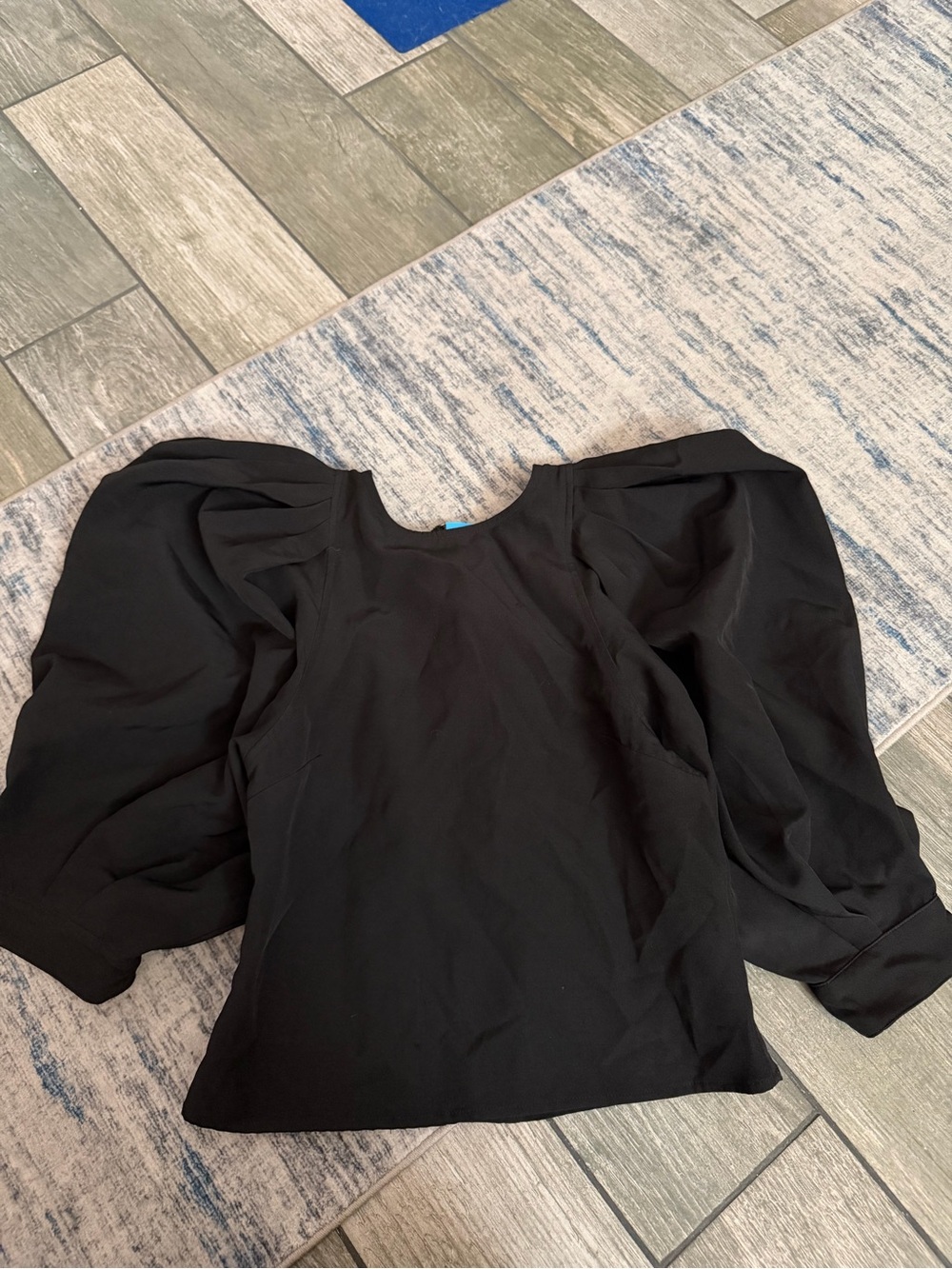 ASTR Puff Sleeve Blouse